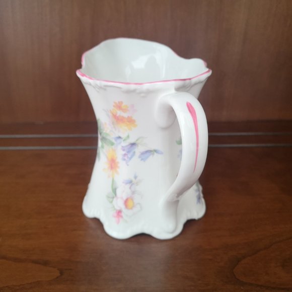 Royal Staffordshire creamer/milk pitcher - Picture 2 of 4